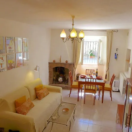 Casa In Piazza Semesterbostad *