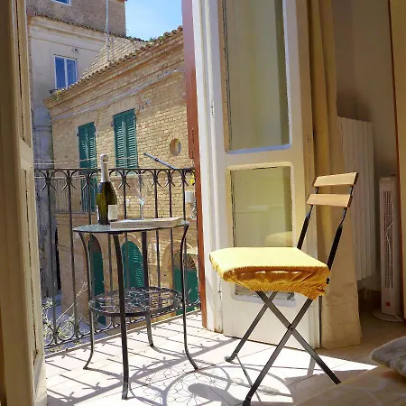 Casa In Piazza Vasto